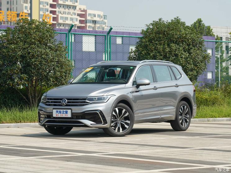 上汽大众 途观L 2023款 330TSI 自动两驱R-Line越享版 上汽大众 途观L 2023款 330TSI 自动两驱R-Line越享版