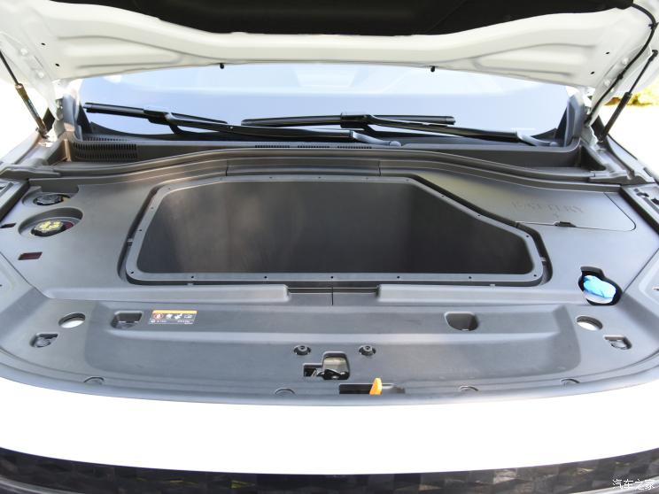 雷达汽车 雷达RD6 2023款 550km 创客版 雷达汽车 雷达RD6 2023款 550km 创客版