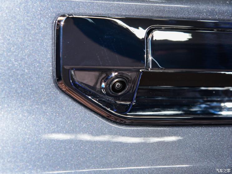 长安汽车 长安览拓者 2023款 2.0T自动两驱汽油领航型标箱 长安汽车 长安览拓者 2023款 2.0T自动两驱汽油领航型标箱