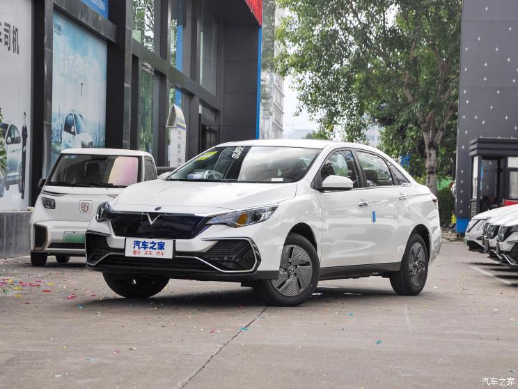 东风日产 启辰D60EV 2023款 PLUS 舒适版SI型 东风日产 启辰D60EV 2023款 PLUS 舒适版SI型