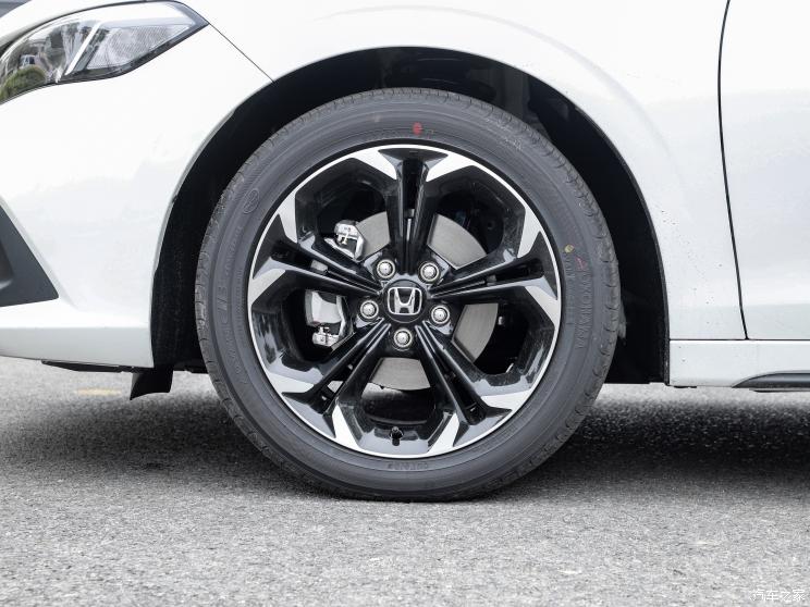 东风本田 思域 2023款 HATCHBACK 240TURBO CVT低配版 东风本田 思域 2023款 HATCHBACK 240TURBO CVT低配版