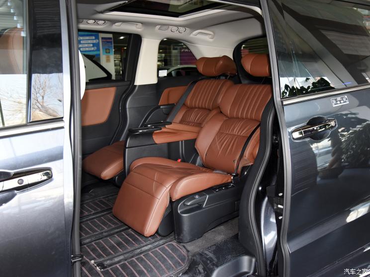 广汽本田 奥德赛 2022款 2.0L e:HEV 锐・至尊版