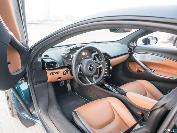 迈凯伦 Artura 2023款 3.0T Hybrid 标准型 迈凯伦 Artura 2023款 3.0T Hybrid 标准型