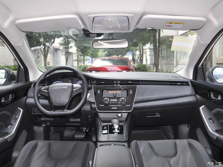 东风日产 启辰D60EV 2023款 PLUS 舒适版SI型 东风日产 启辰D60EV 2023款 PLUS 舒适版SI型