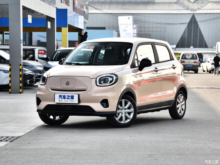 零跑汽车 零跑T03 2022款 琥珀版 零跑汽车 零跑T03 2022款 琥珀版