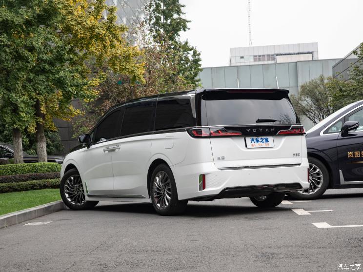 岚图汽车 梦想家 2022款 私人定制低碳版 岚图汽车 梦想家 2022款 私人定制低碳版