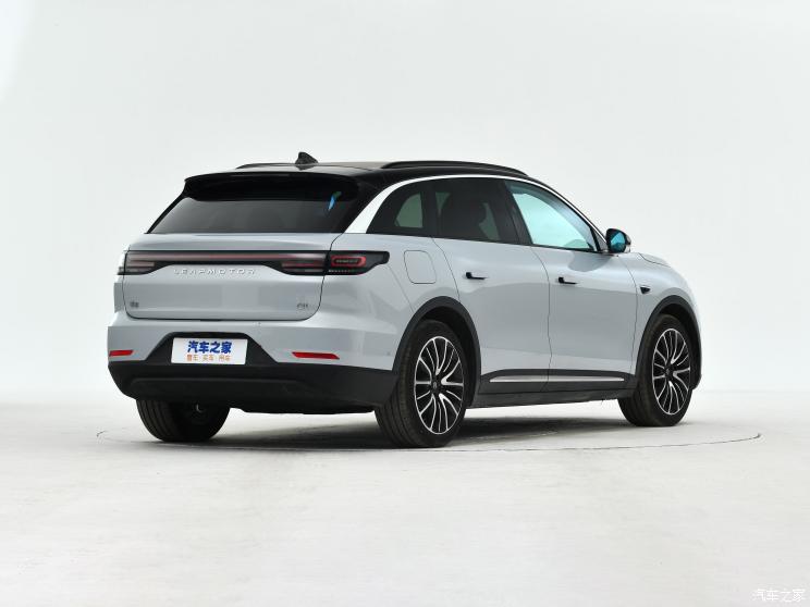 零跑汽车 零跑C11 2021款 尊享版 零跑汽车 零跑C11 2021款 尊享版