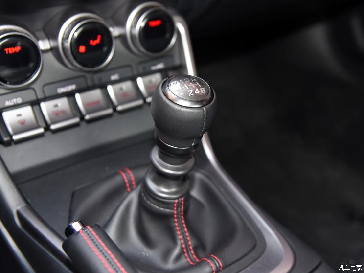 斯巴鲁 斯巴鲁BRZ 2022款 2.4L 手动版 斯巴鲁 斯巴鲁BRZ 2022款 2.4L 手动版