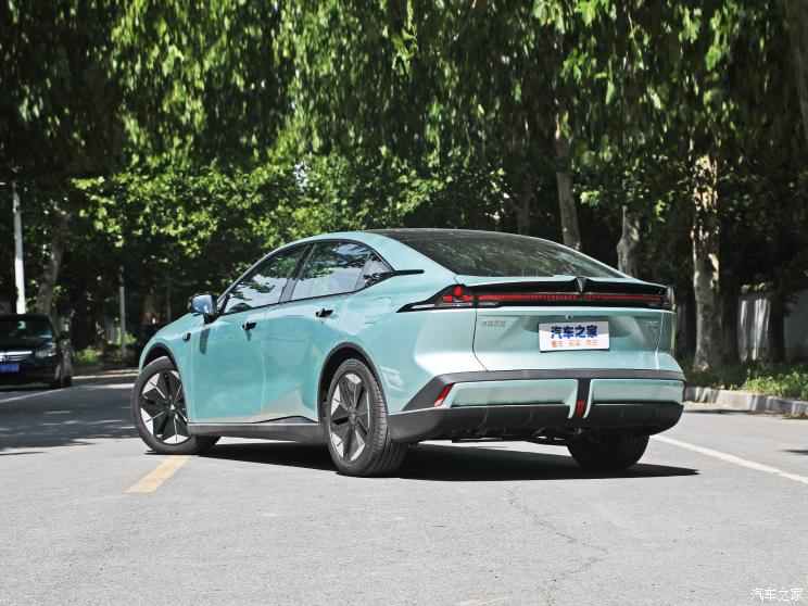 长安深蓝 长安深蓝SL03 2022款 1.5L 1200增程版 长安深蓝 长安深蓝SL03 2022款 1.5L 1200增程版