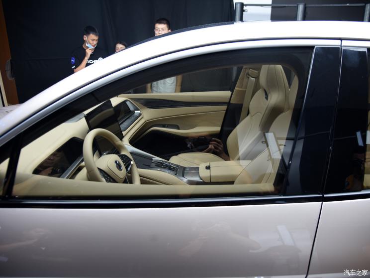 腾势汽车 腾势N7 2022款 INCEPTION Concept 腾势汽车 腾势N7 2022款 INCEPTION Concept