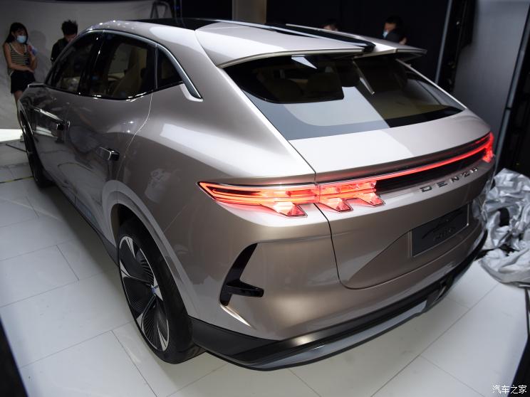 腾势汽车 腾势N7 2022款 INCEPTION Concept 腾势汽车 腾势N7 2022款 INCEPTION Concept