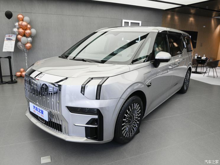 极氪 ZEEKR 009 2022款 WE版 极氪 ZEEKR 009 2022款 WE版