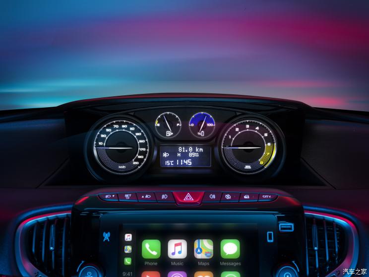 蓝旗亚 Ypsilon 2023款 基本型 蓝旗亚 Ypsilon 2023款 基本型