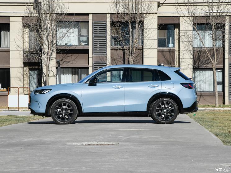 广汽本田 ZR-V 致在 2023款 2.0L e:HEV 高配版 广汽本田 ZR-V 致在 2023款 2.0L e:HEV 高配版