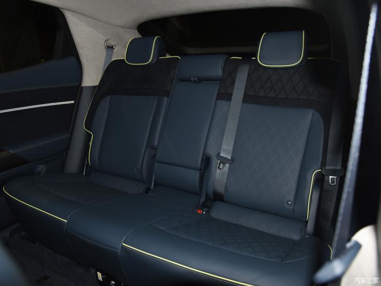 捷尼赛思 捷尼赛思GV60 2023款 基本型 捷尼赛思 捷尼赛思GV60 2023款 基本型