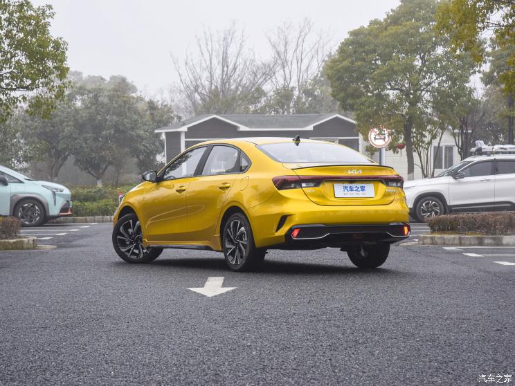 悦达起亚 起亚K3 2023款 1.4T DCT尊贵奢享版 悦达起亚 起亚K3 2023款 1.4T DCT尊贵奢享版