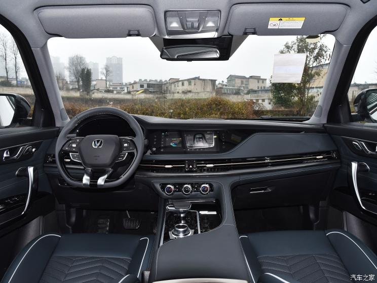 长安汽车 长安CS95 2023款 基本型 长安汽车 长安CS95 2023款 基本型