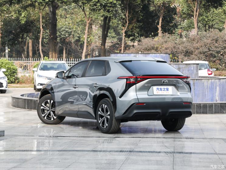 一汽丰田 一汽丰田bZ4X 2022款 两驱长续航JOY版 一汽丰田 一汽丰田bZ4X 2022款 两驱长续航JOY版