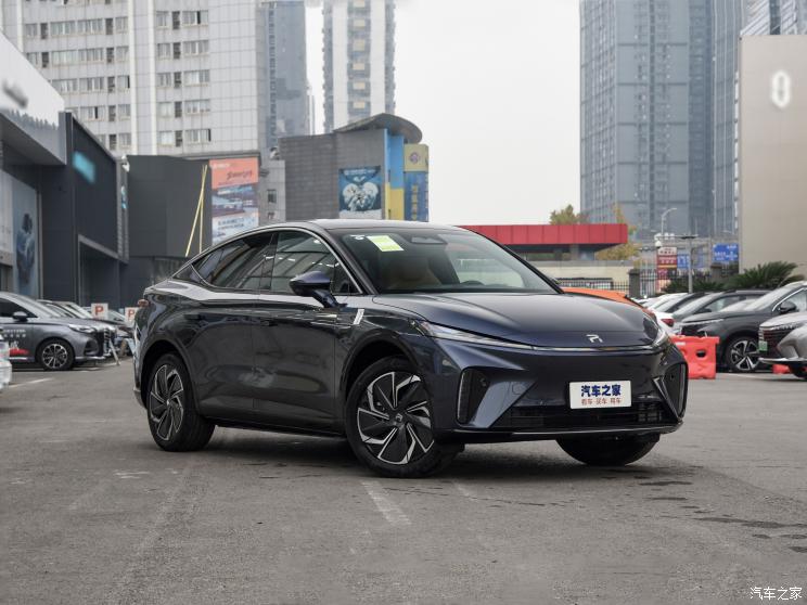 飞凡汽车 飞凡R7 2022款 标准高阶版 飞凡汽车 飞凡R7 2022款 标准高阶版