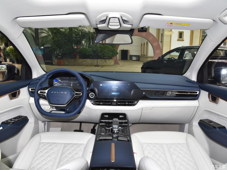 上汽通用五菱 五菱凯捷 2023款 混动铂金版 上汽通用五菱 五菱凯捷 2023款 混动铂金版