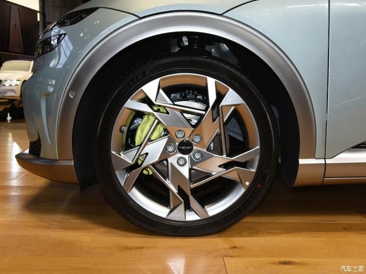 捷尼赛思 捷尼赛思GV60 2023款 基本型 捷尼赛思 捷尼赛思GV60 2023款 基本型