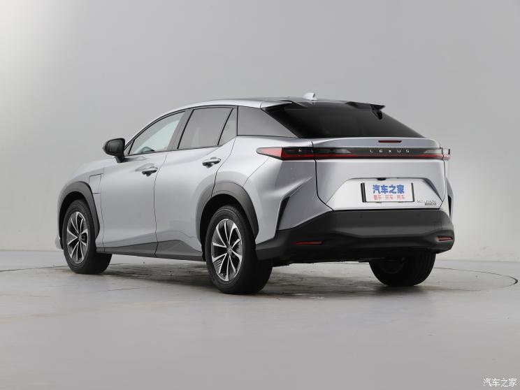 雷克萨斯 雷克萨斯RZ 2023款 450e 四驱纵享版 雷克萨斯 雷克萨斯RZ 2023款 450e 四驱纵享版