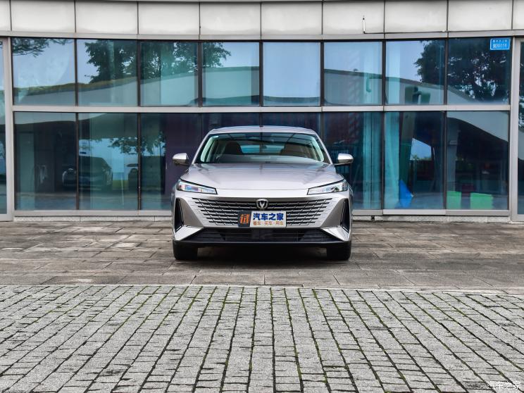 长安汽车 逸达 2023款 蓝鲸NE 1.5T GDI DCT旗舰型 长安汽车 逸达 2023款 蓝鲸NE 1.5T GDI DCT旗舰型