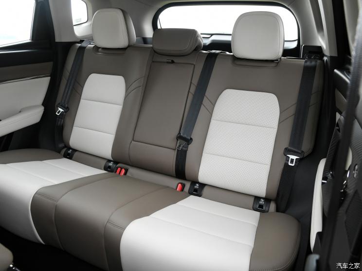 长城汽车 哈弗二代大狗新能源 2023款 DHT-PHEV 105km 潮电版Plus 长城汽车 哈弗二代大狗新能源 2023款 DHT-PHEV 105km 潮电版Plus