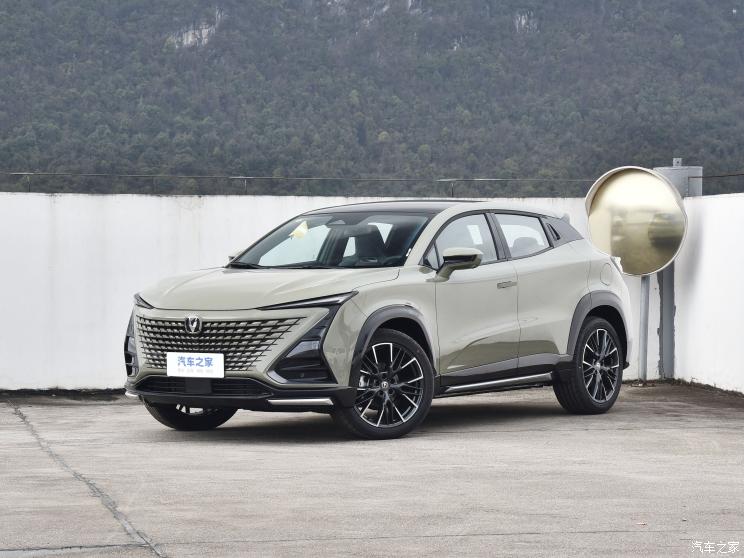 长安汽车 长安UNI-T 2023款 1.5T 尊贵型