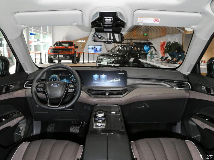 江铃福特 领裕 2023款 EcoBoost 225 尊领型 7座（2/3/2）