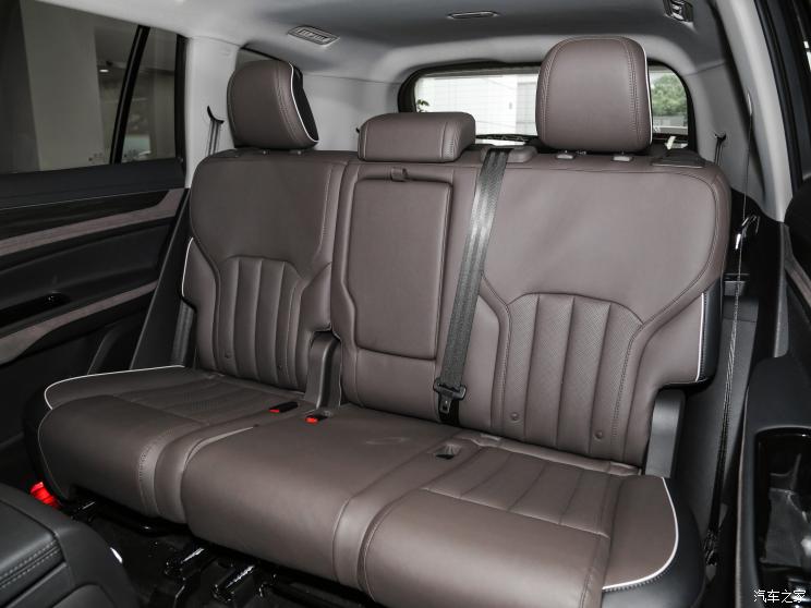 江铃福特 领裕 2023款 EcoBoost 225 尊领型 7座（2/3/2）