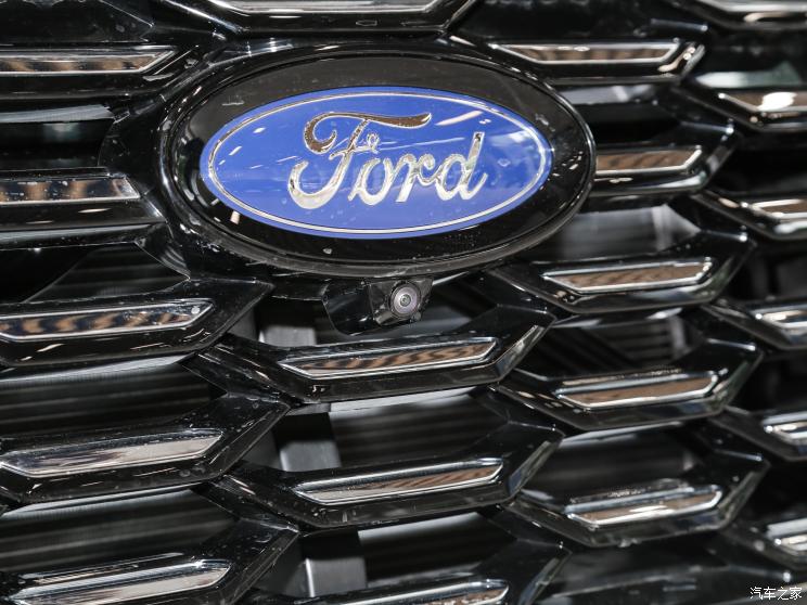 江铃福特 领裕 2023款 EcoBoost 225 尊领型 7座（2/3/2）