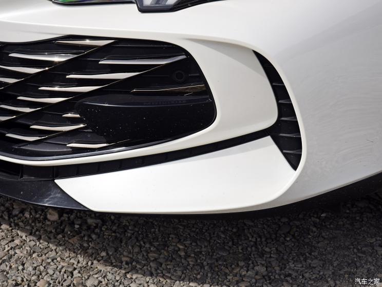 上汽集团 MG7 2023款 2.0T Trophy+激擎耀世版 上汽集团 MG7 2023款 2.0T Trophy+激擎耀世版