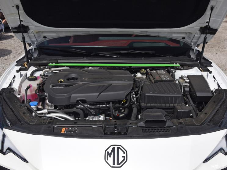 上汽集团 MG7 2023款 2.0T Trophy+激擎耀世版 上汽集团 MG7 2023款 2.0T Trophy+激擎耀世版