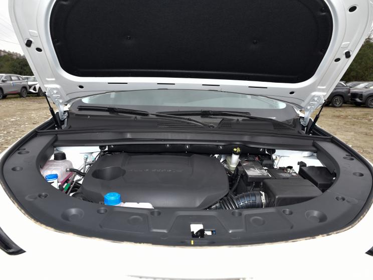 长安汽车 长安UNI-K 2023款 2.0T 两驱悦领型 长安汽车 长安UNI-K 2023款 2.0T 两驱悦领型