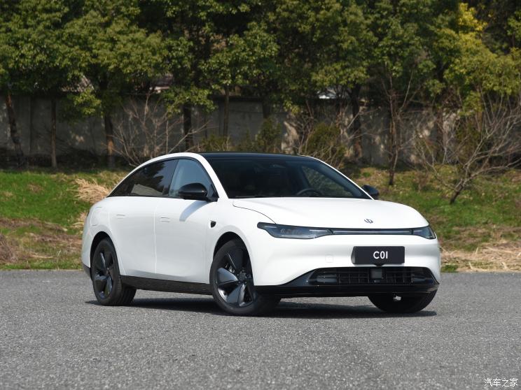 零跑汽车 零跑C01 2023款 525舒享版 零跑汽车 零跑C01 2023款 525舒享版