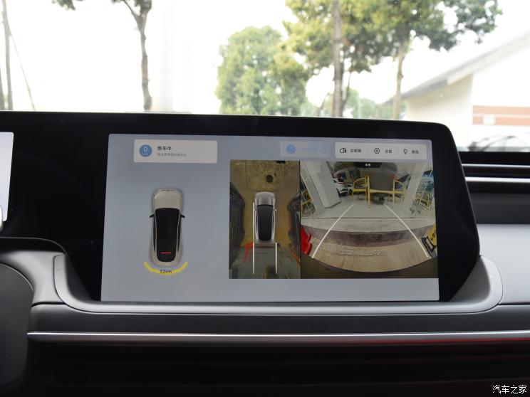 小鹏汽车 小鹏P7 2023款 P7i 610 Max 性能版 小鹏汽车 小鹏P7 2023款 P7i 610 Max 性能版