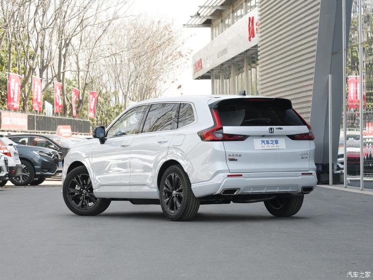 东风本田 本田CR-V新能源 2023款 锐・混动e+ 2.0L 领耀版 东风本田 本田CR-V新能源 2023款 锐・混动e+ 2.0L 领耀版
