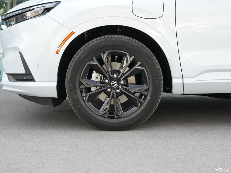 东风本田 本田CR-V新能源 2023款 锐・混动e+ 2.0L 领耀版 东风本田 本田CR-V新能源 2023款 锐・混动e+ 2.0L 领耀版