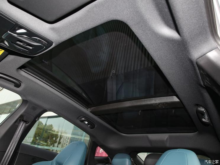 上汽集团 MG7 2023款 2.0T 自动猎美奢享版 上汽集团 MG7 2023款 2.0T 自动猎美奢享版