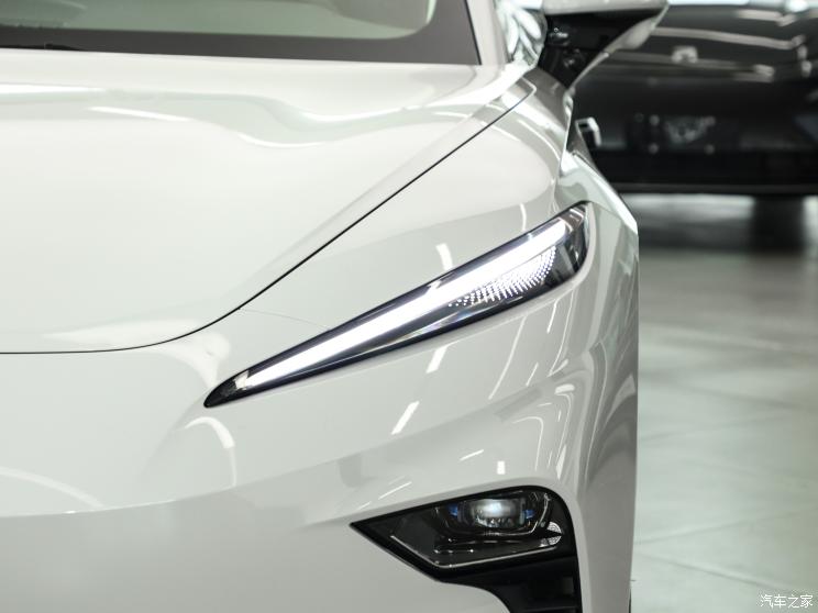 飞凡汽车 飞凡F7 2023款 低配版 飞凡汽车 飞凡F7 2023款 低配版