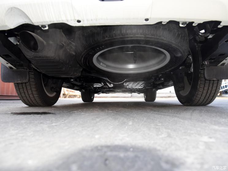 丰田(进口) 兰德酷路泽(进口) 2022款 3.4T 中东版 丰田(进口) 兰德酷路泽(进口) 2022款 3.4T 中东版