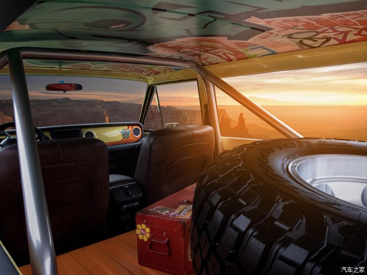 Jeep(进口) 大切诺基新能源(进口) 2023款 4xe Concept 1978 Rebuild Jeep(进口) 大切诺基新能源(进口) 2023款 4xe Concept 1978 Rebuild