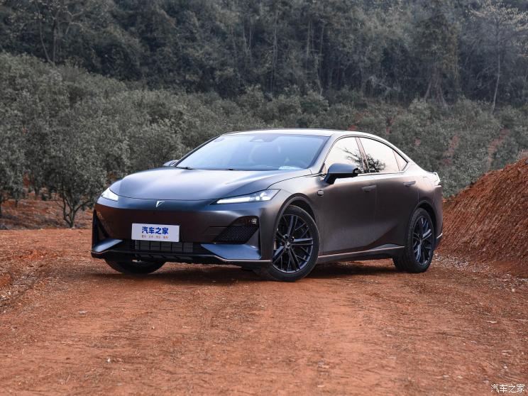 长安深蓝 长安深蓝SL03 2022款 1.5L 1200增程版 长安深蓝 长安深蓝SL03 2022款 1.5L 1200增程版