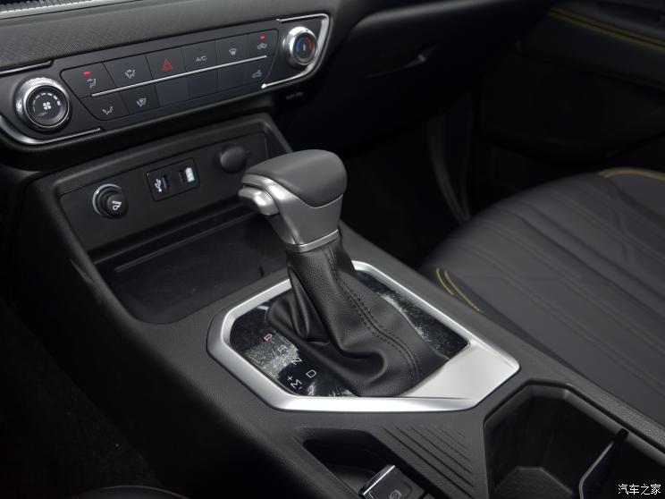 长城汽车 金刚炮 2023款 2.0T自动柴油两驱精英型平箱GW4D20M 长城汽车 金刚炮 2023款 2.0T自动柴油两驱精英型平箱GW4D20M