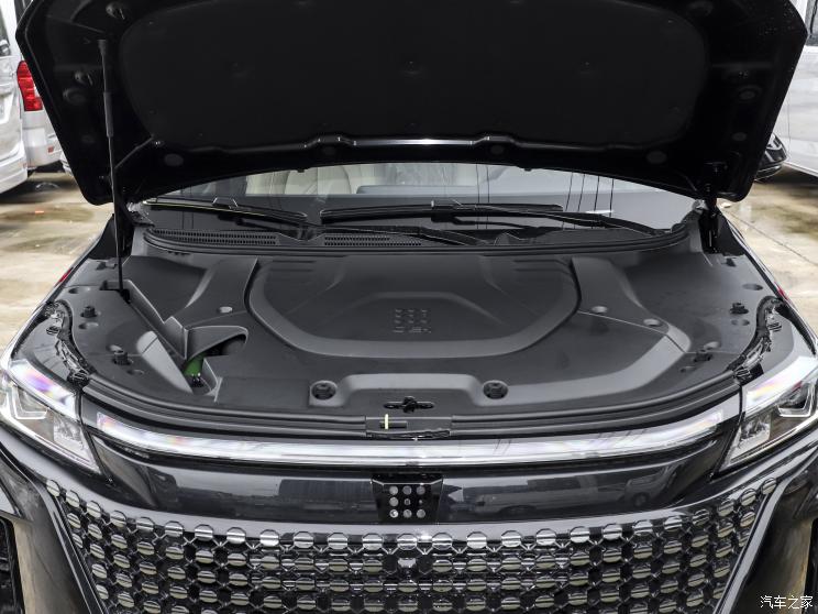 赛力斯汽车 蓝电E5 2023款 1.5L DE-i 畅享型 赛力斯汽车 蓝电E5 2023款 1.5L DE-i 畅享型