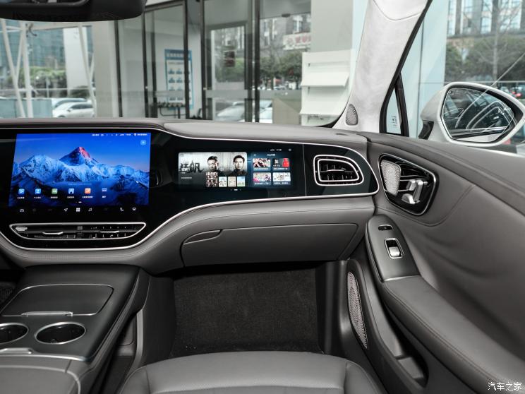 飞凡汽车 飞凡F7 2023款 低配版 飞凡汽车 飞凡F7 2023款 低配版