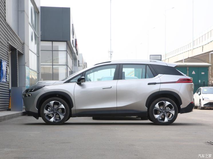 埃安 AION V 2023款 Plus 80 智享科技版 三元锂