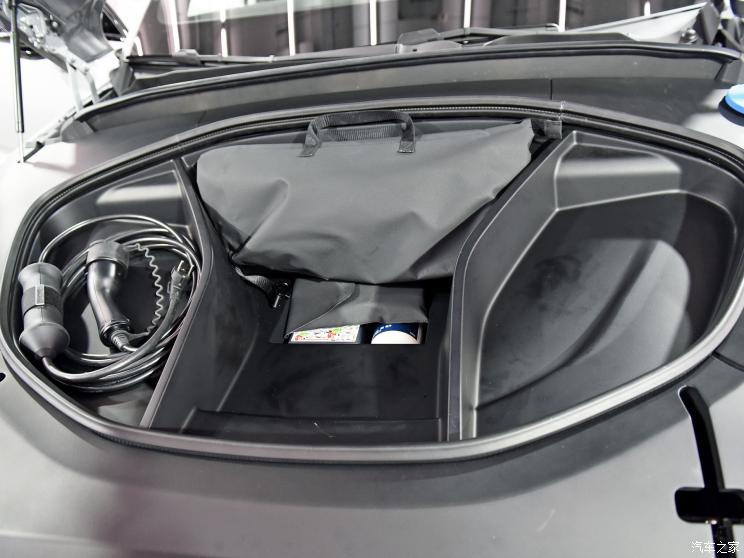 沃尔沃(进口) 沃尔沃EX90 2023款 基本型 沃尔沃(进口) 沃尔沃EX90 2023款 基本型