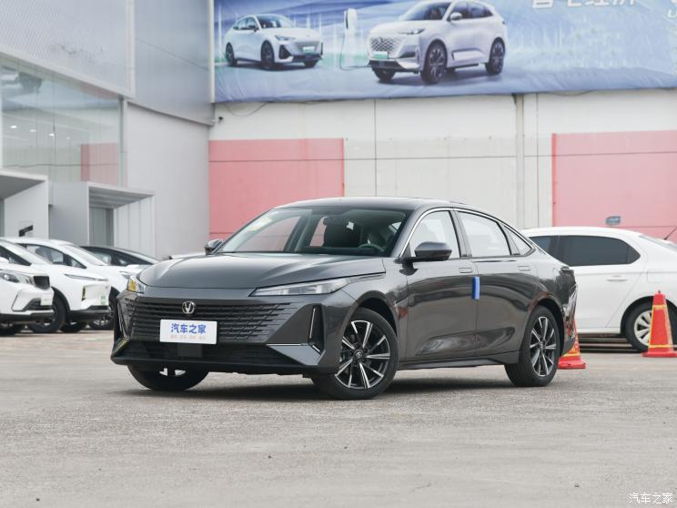 长安汽车 逸达 2023款 蓝鲸NE 1.5T GDI DCT领航型 长安汽车 逸达 2023款 蓝鲸NE 1.5T GDI DCT领航型